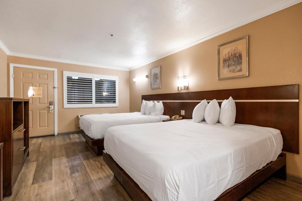 Country Inn Сонора Екстер'єр фото